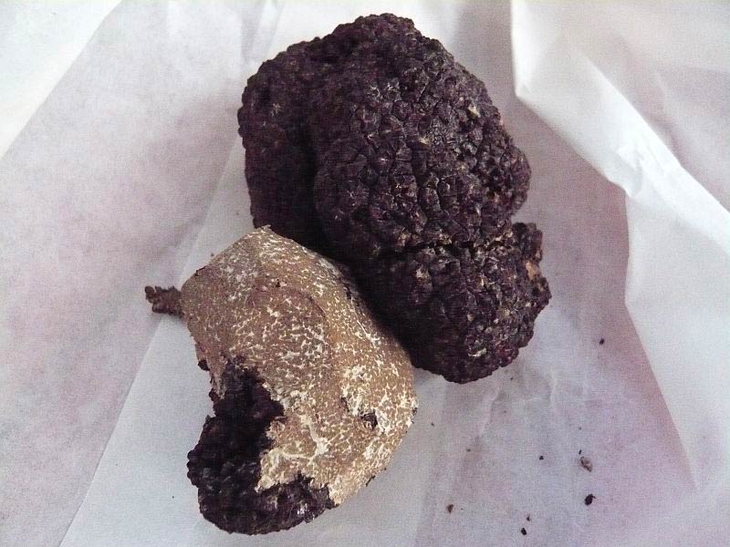 Tartufo nero sbucciato